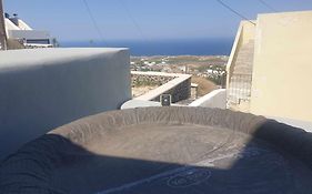 Fira Center Houses